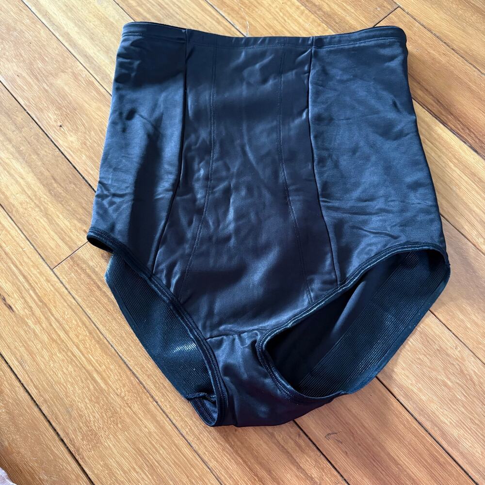 Miraclesuit Black High Rise Compression Shaping Brief Size 2X